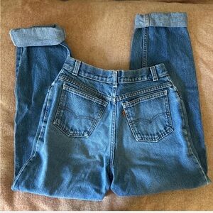 Levi miss jeans size 27